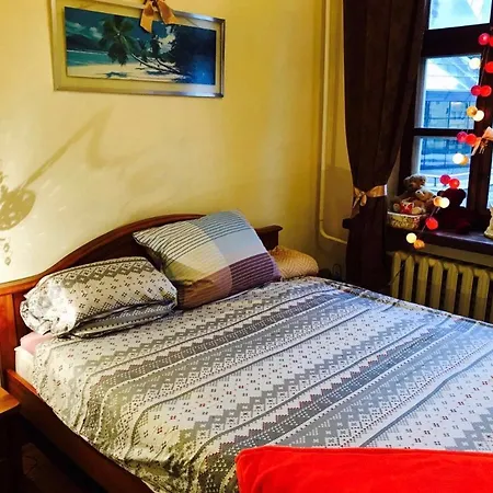 Best Location Of Cosy Marvel ~ Old Town 1737! *